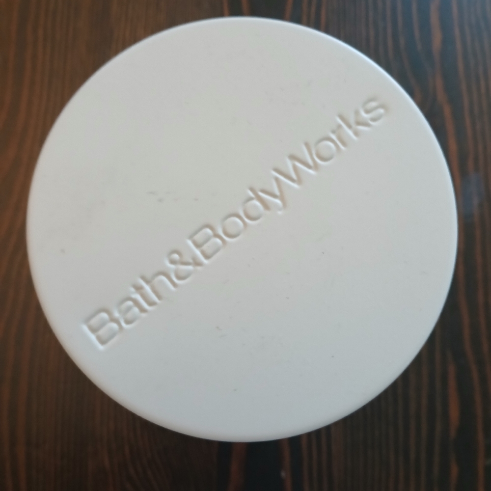 Brand New Bath & Body Works Hanukkah Candle - Picture 2 of 4